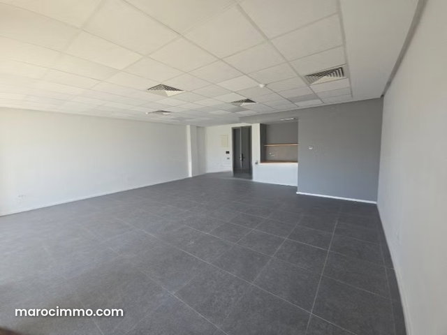Office for Rent at L'OASIS — 2