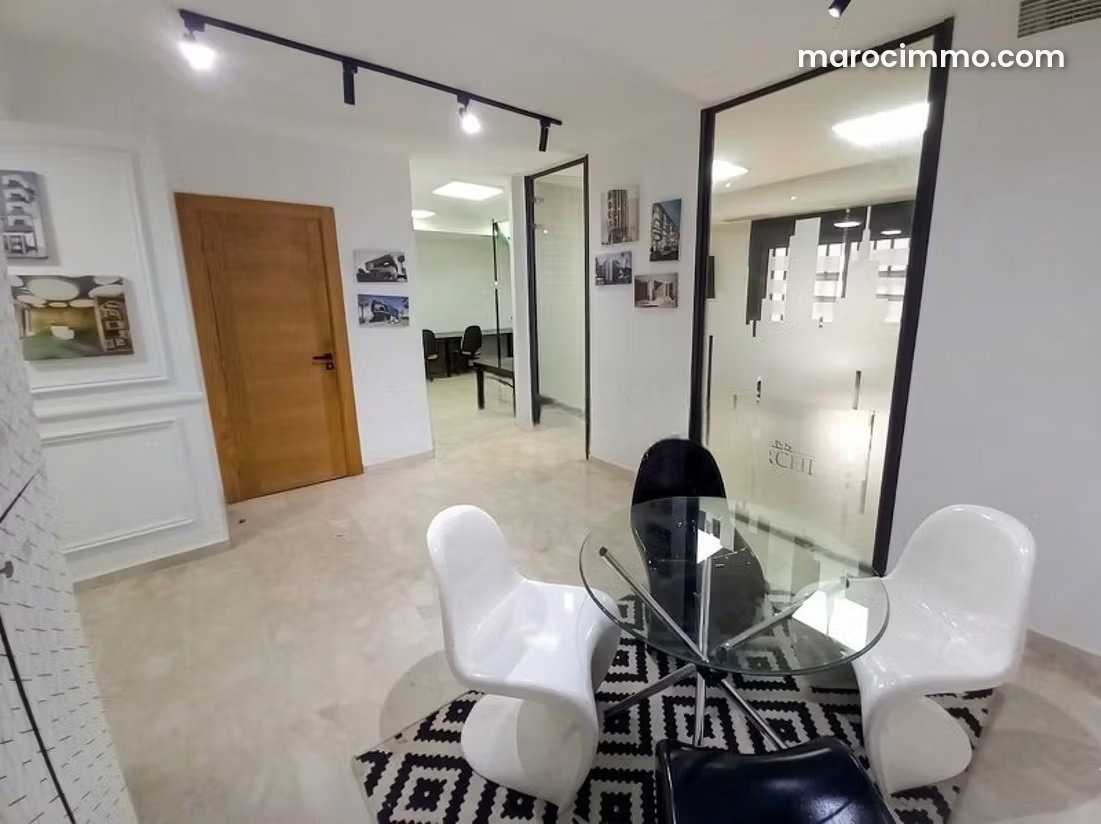 66 m² Office for Rent in Al Batha, Casablanca — Casablanca