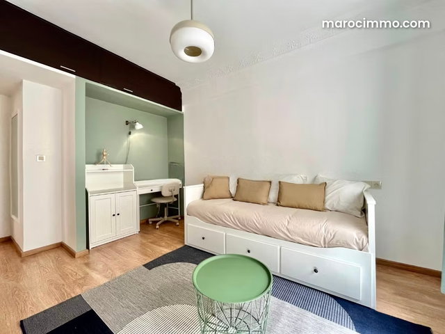 Appartement a la location meublé a Gauthier 13000d — 2