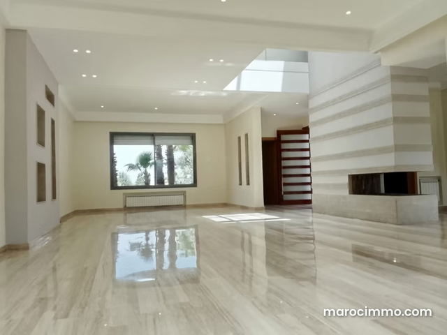 Villa en location vide ou bien meublé 4ch — Casablanca