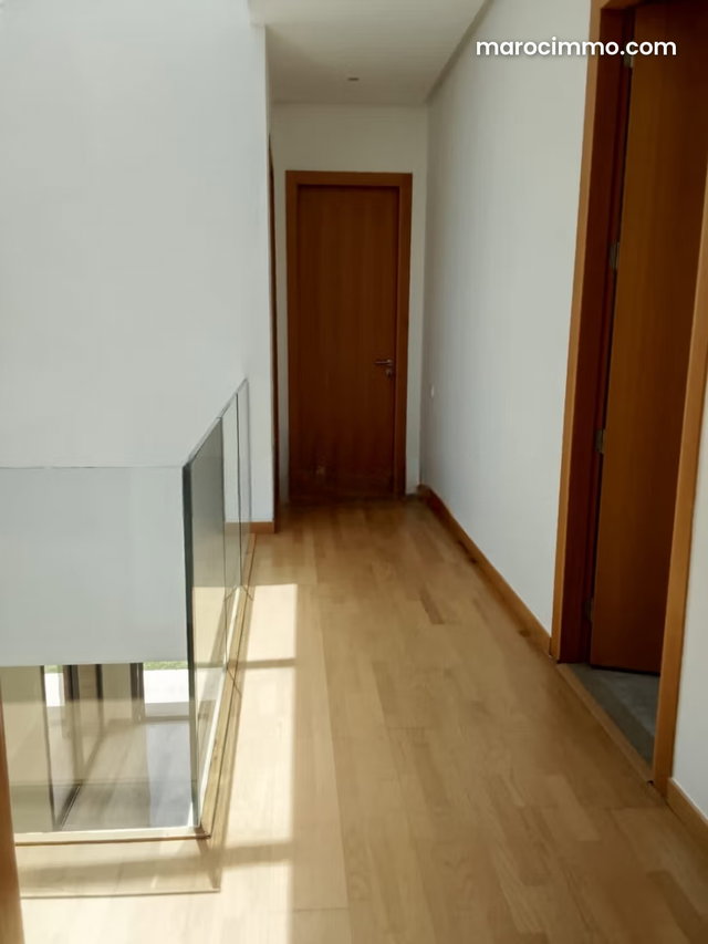 Villa en location vide ou bien meublé 4ch — 3