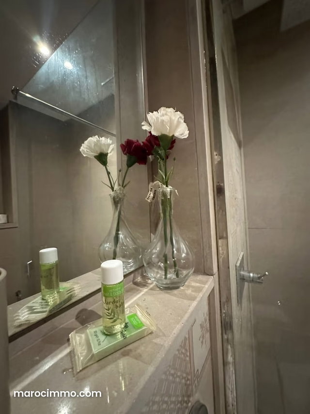 Appartement en location ou sous location à cote de Amoud. 1 belle chambre. Meublé — 2