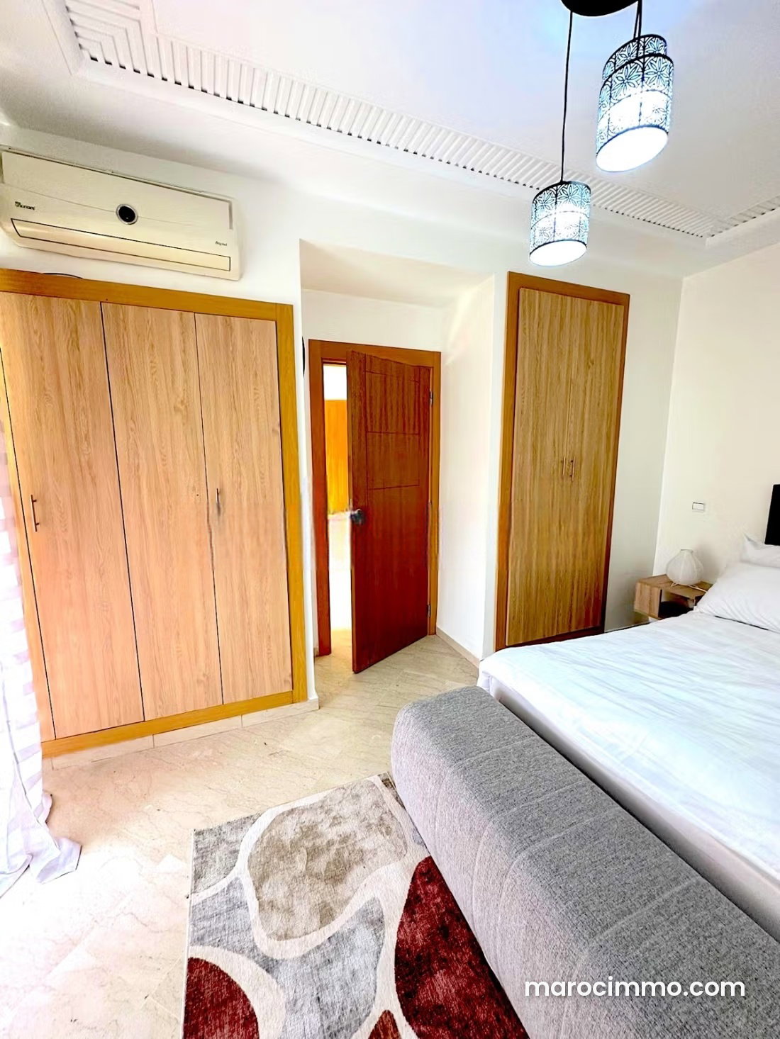 Furnished 49 m² Studio, 4th Floor with Terrace, Gueliz, Marrakech — Marrakesh