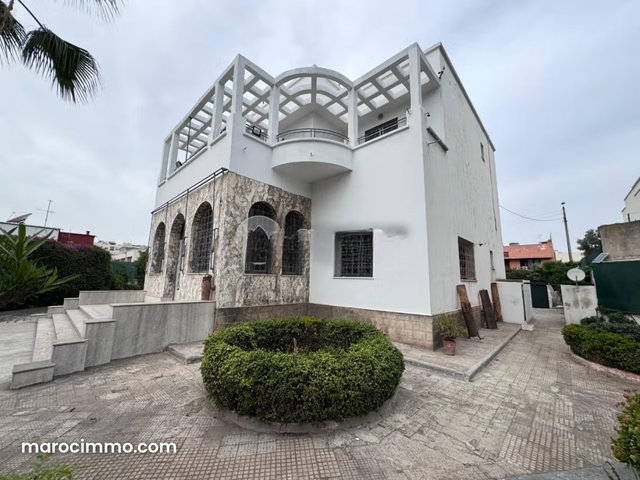 1,340 sqm Villa for Sale, 5 Bedrooms, Mers Sultan, Casablanca — 5