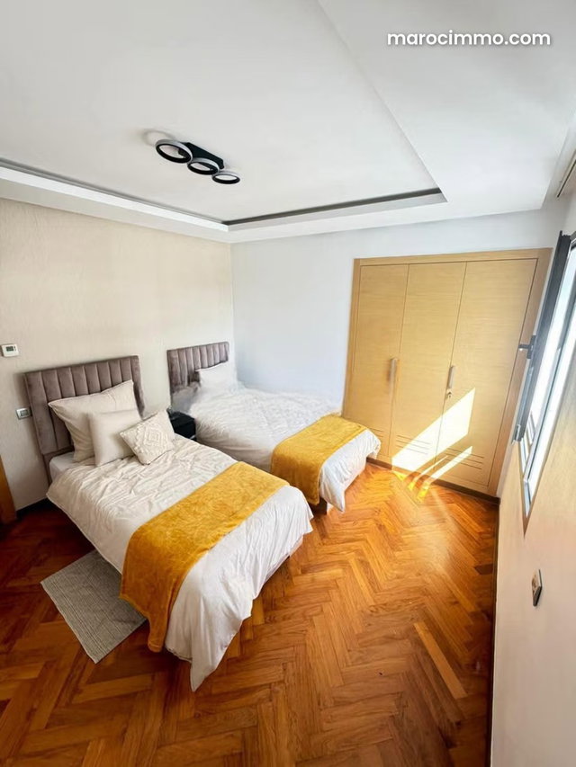 Appartement meublé de 91 m2 à louer, idéalement situé CFC — 4