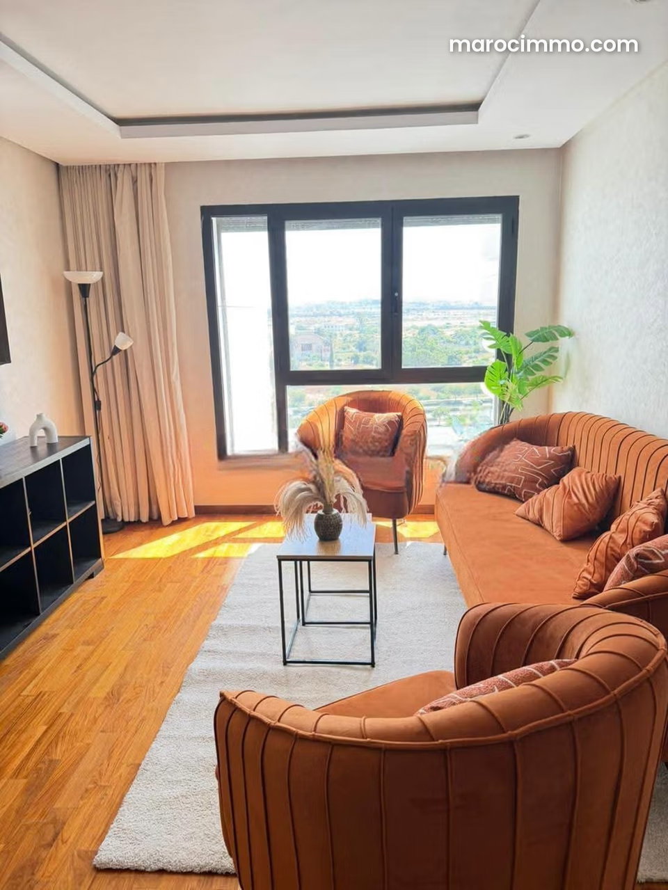Appartement meublé de 91 m2 à louer, idéalement situé CFC