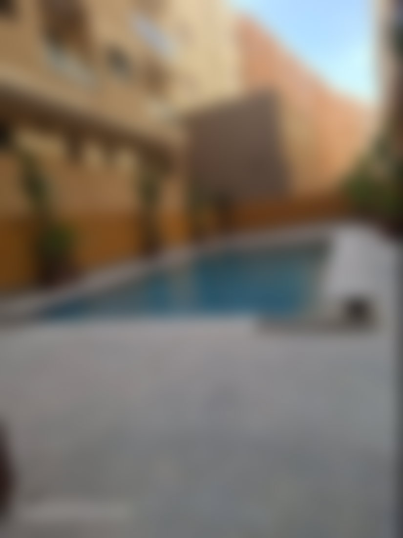 شقة حديثة للبيع بطريق الدار البيضاء في مراكش