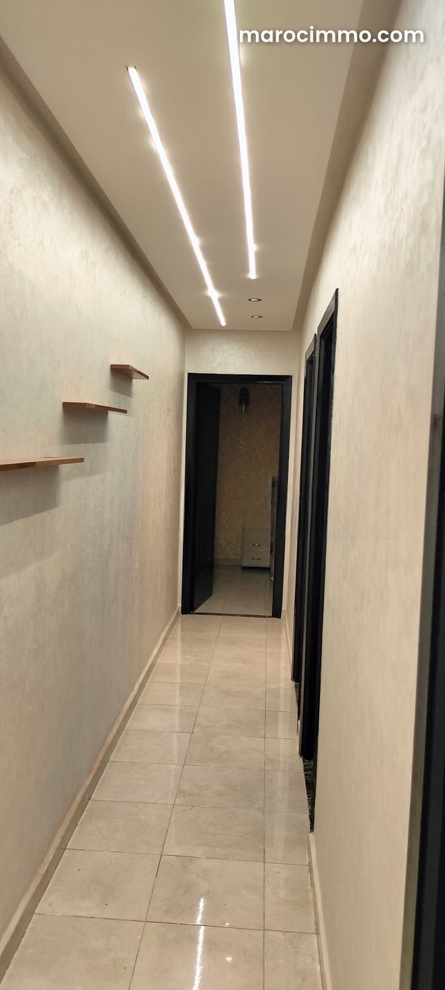 Bel appartement à louer à Mimbrooka. 2 belles chambres. Meublé — 4