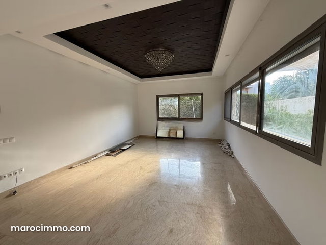 Dar Bouazza, location d’une belle villa angle 3 CH — 5