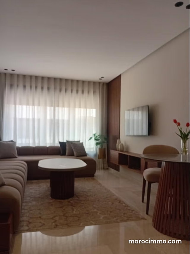 Studio à louer à Casablanca Oasis Balcon — 4
