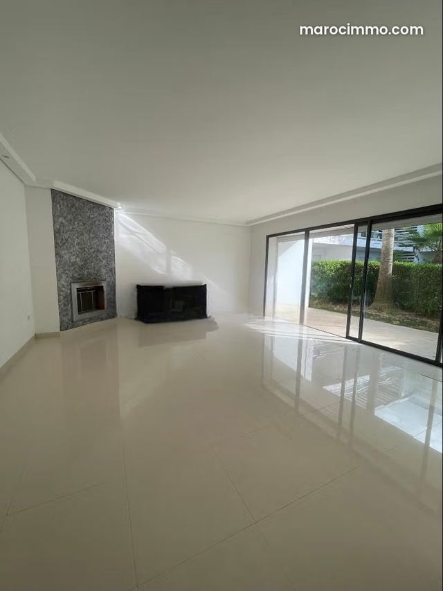 Magnifique appartement en Rez de jardin — Dar Bouazza