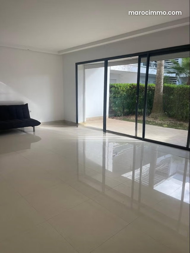 Magnifique appartement en Rez de jardin — 2