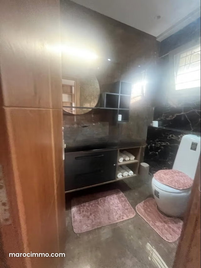 À 8 min du morocco, vente villa de 360 m2 avec piscine, dans résidence gardée et sécurisée — 5