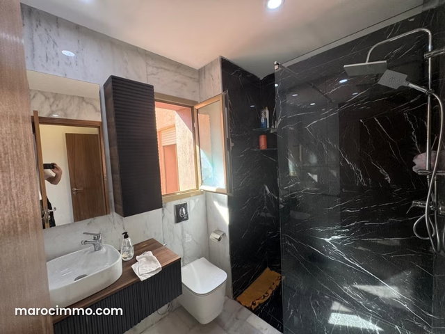 Luxurious 2-Bedroom Apartment for Prestigious Rent by the Month — 3
