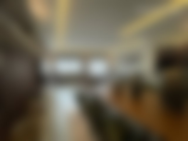 شقة فاخرة بواجهة جنوبية وشرفة رحبة في قلب راسين — 2