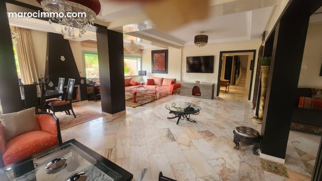 Furnished Type 4 Duplex of 362m² with Private Garden — 4