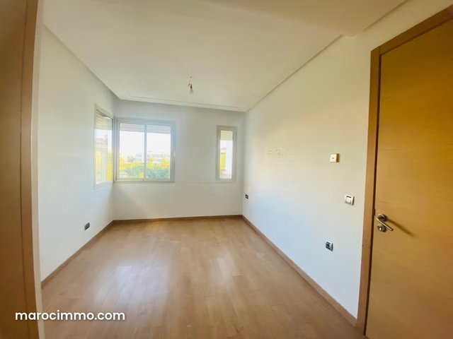 Appartement d’Exception 160 m² à Louer – Lumineux, Vue Dégagée & Prestations Haut de Gamme — 5