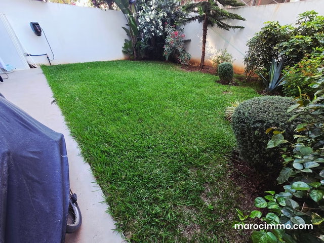 Duplex vide ou meublé avec jardin à Californie — 4