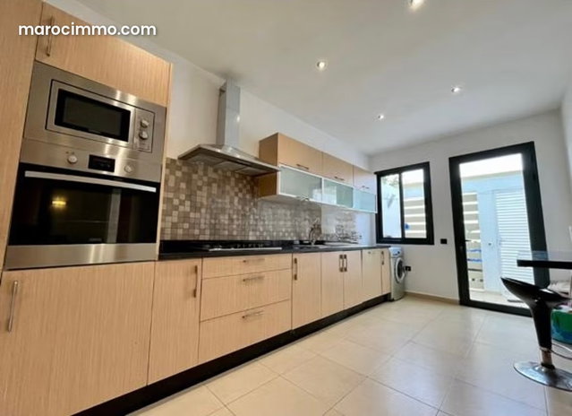 Villa 4 chambres meublée — 2