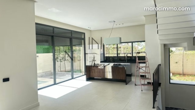 Villa à vendre — 4