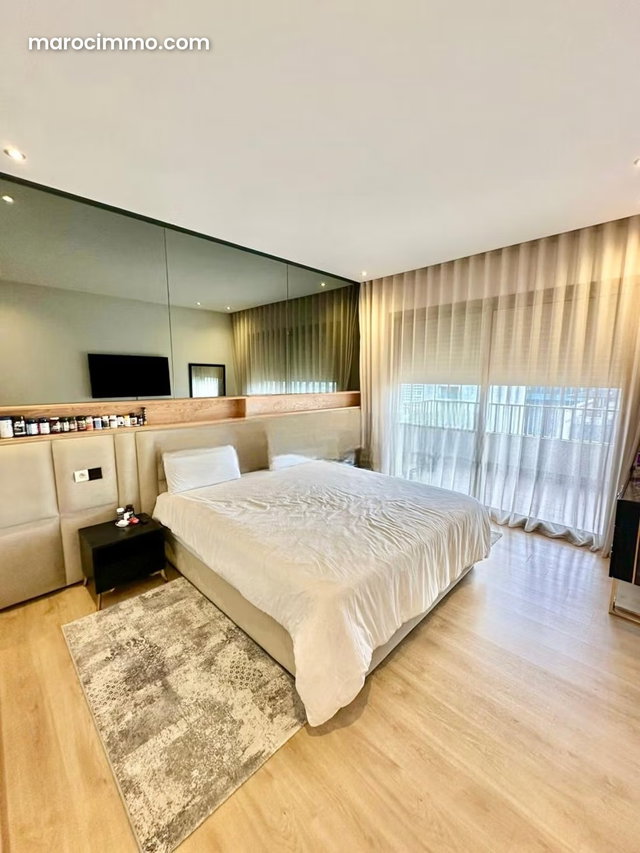 Rent this apartment in Casablanca Finance City. 130 m² area — 4