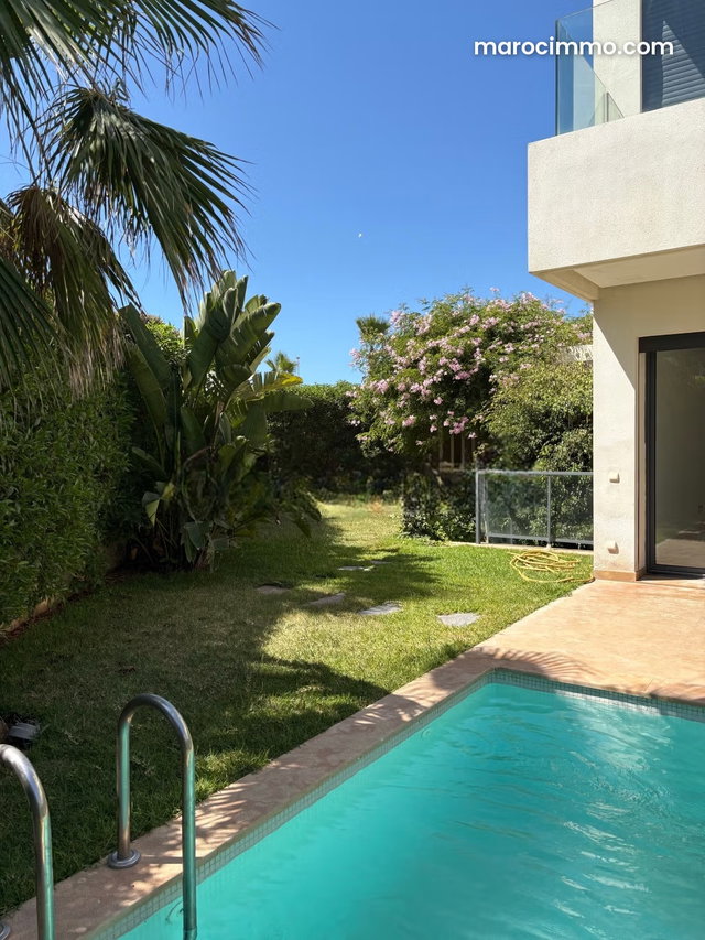 À louer Villa moderne avec piscine Ain Diab — 2