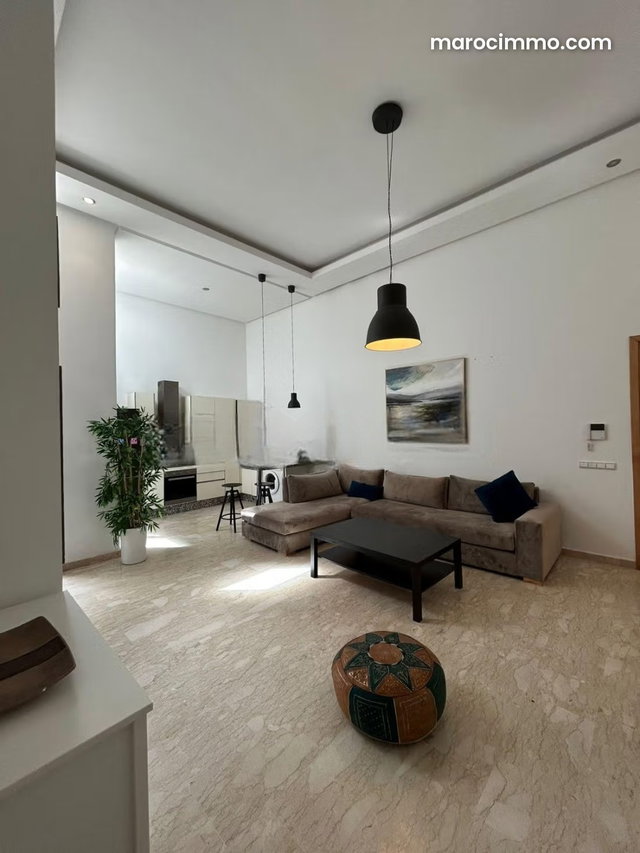 Studio meublé à louer à Gauthier Cour — 5