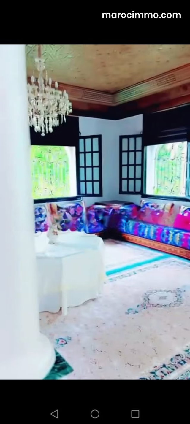 Villa a la location vide a ain Diab 40000dh — 5