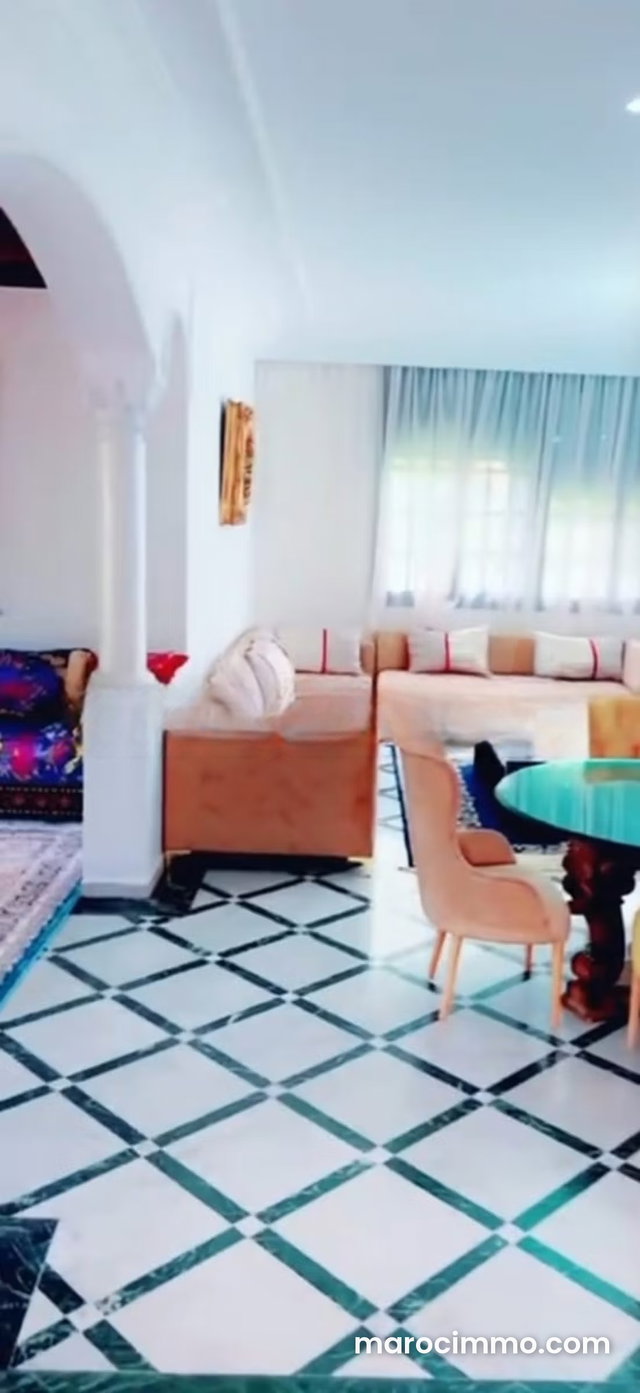 Villa a la location vide a ain Diab 40000dh — 3