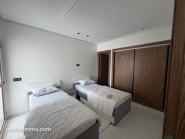 Bel appartement meuble à louer centre ville — 5