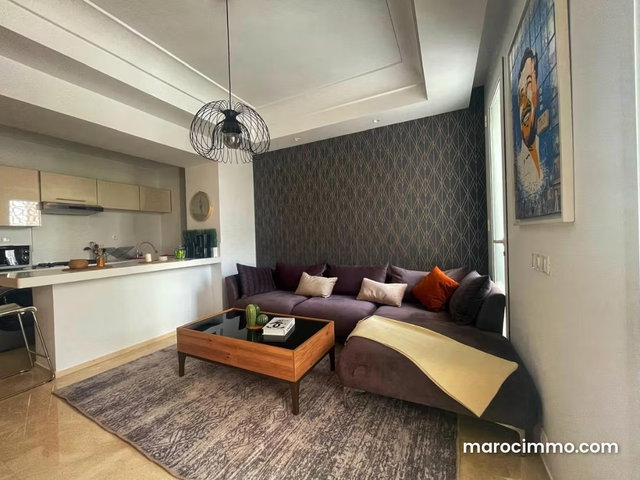 Beautiful FURNISHED STUDIO with private garden for rent CFC — 3