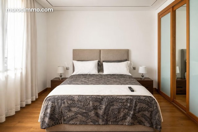 Location studio luxueux 75m2 à Anfa Place, Ain Diab — 3