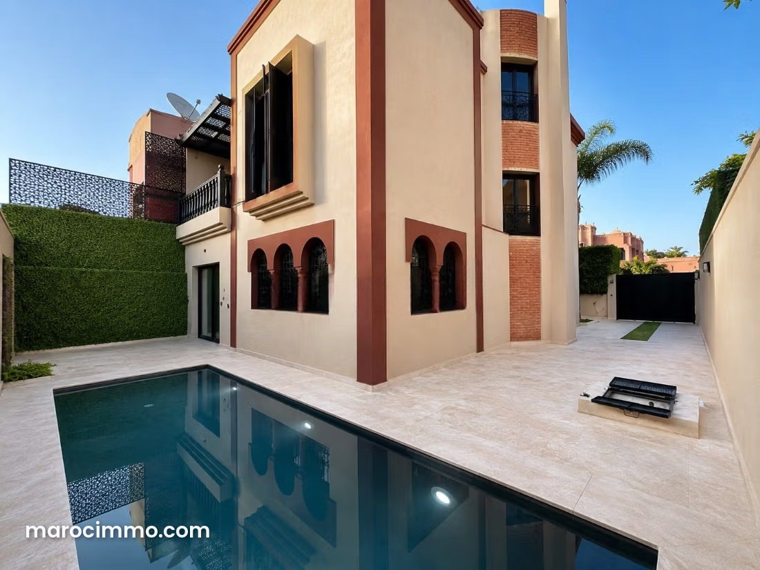 Villa de plain, pied avec piscine à l'Agdal, Marrakech — Marrakech