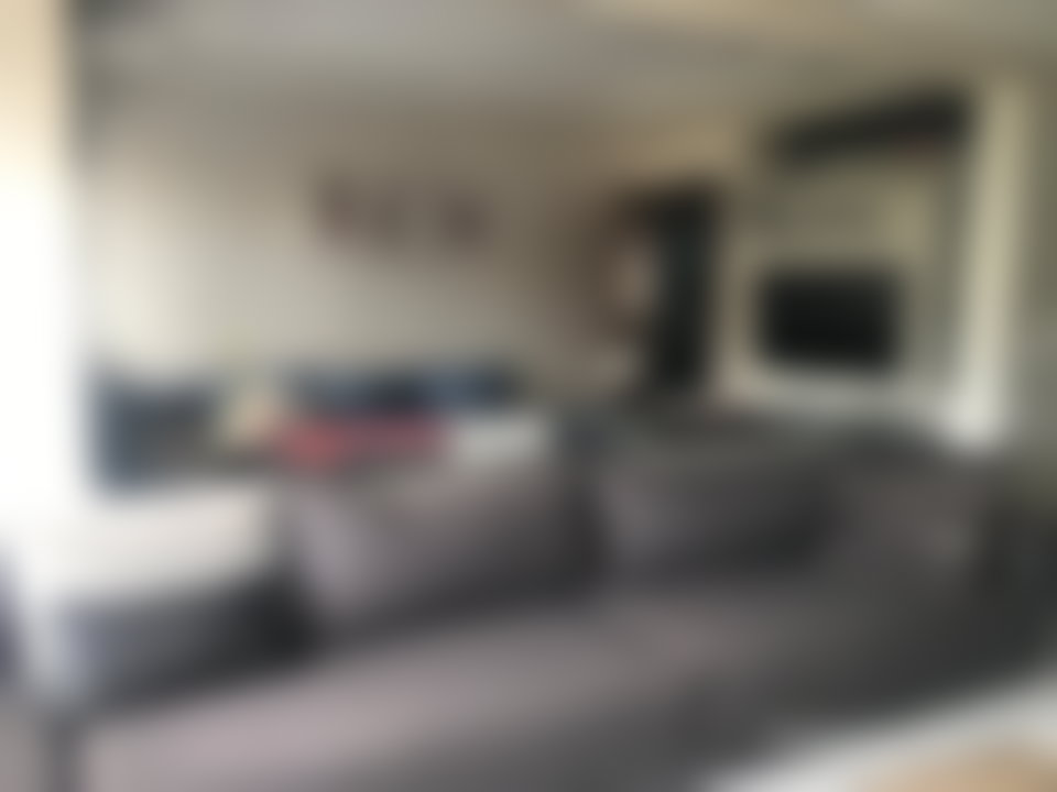 شقة مشمسة للبيع بحي راسين في الدار البيضاء