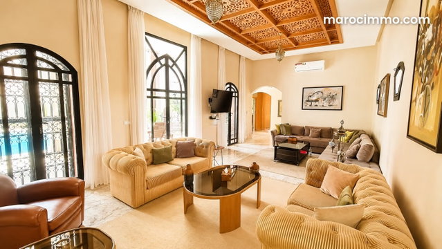 Belle villa meublée en ville à louer longue durée — 2