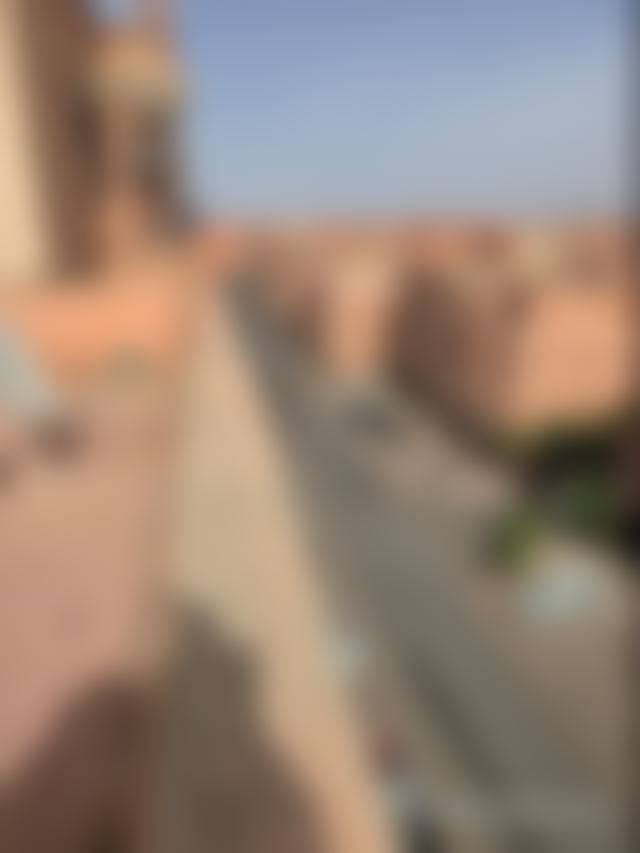 شقة مشرقة مع تراس للبيع بحي المسيرة 1 مراكش — مراكش