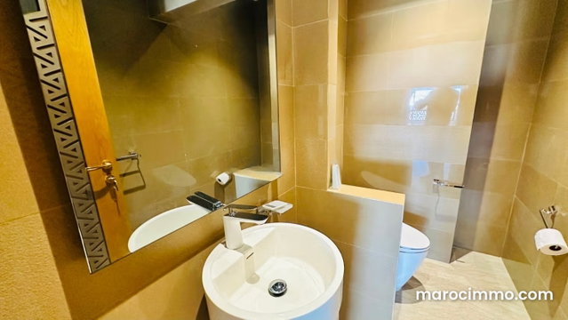 Apartment Rental in Riyadh. 5 Comfortable Rooms. Double Glazing and Central Heating — 2