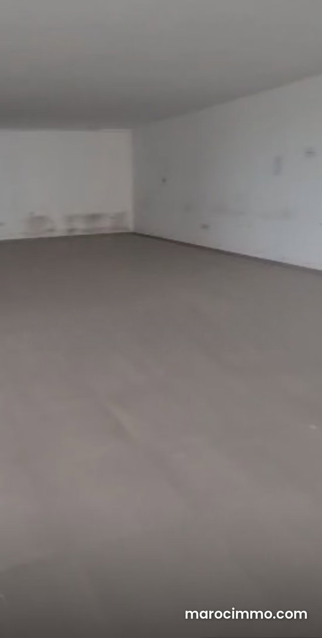 Plateau bureau 130m2 au 3eme étage — 3