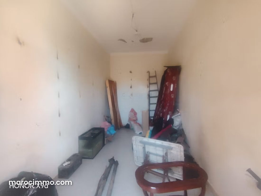 Local de stockage 24 m² à louer à Hay Al Amal Casablanca — Casablanca