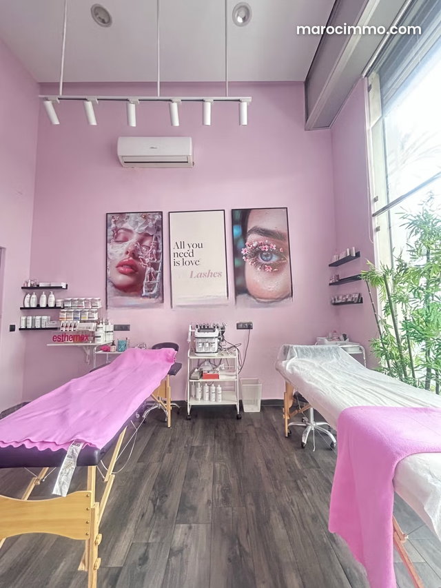 Salon pas de porte à vendre à Racine — 5