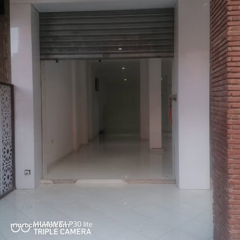 Local commercial 150 m² à vendre à Guéliz, Marrakech — Marrakech