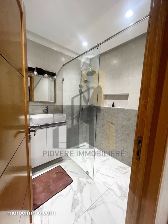 Bel appartement à louer bien situé haut founty — 4