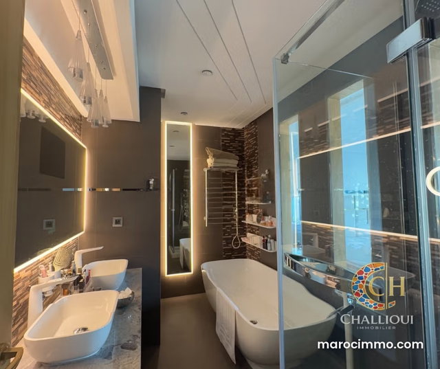 Luxury Apartment for Rent with No Neighbors in Sight — 2