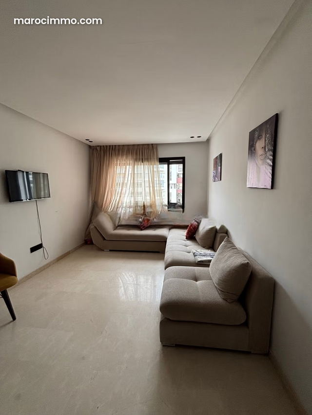 Louez cet appartement à Les Hôpitaux. 2 pièces confortables. Meublé — Casablanca