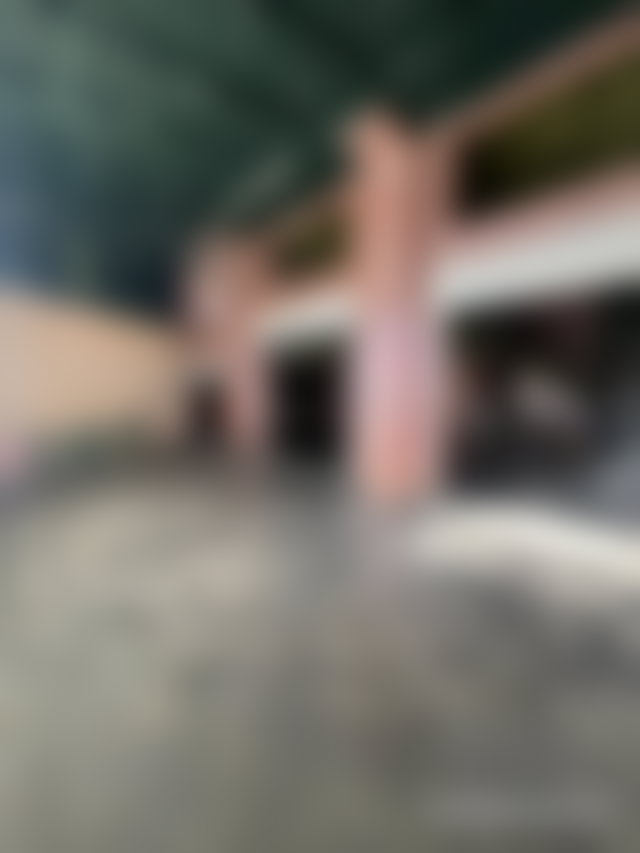 محل واسع للكراء بحي البساتين في طنجة — 2