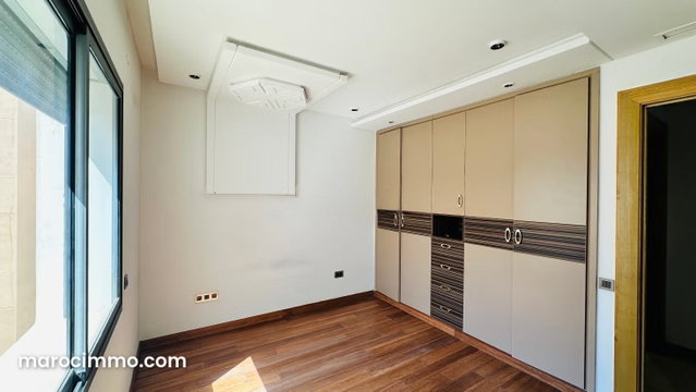 À louer – Splendide appartement de prestige à Hay Riad — 5