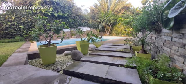 Superbe villa meublée avec piscine – Aïn Diab — Casablanca