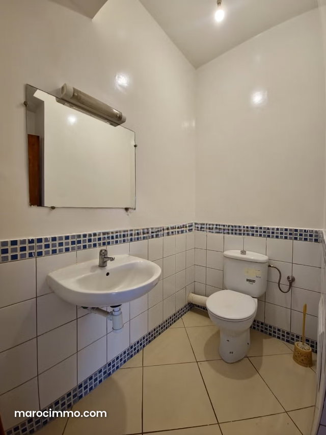 Appartement traversant lumineux avec toit terrasse — 4