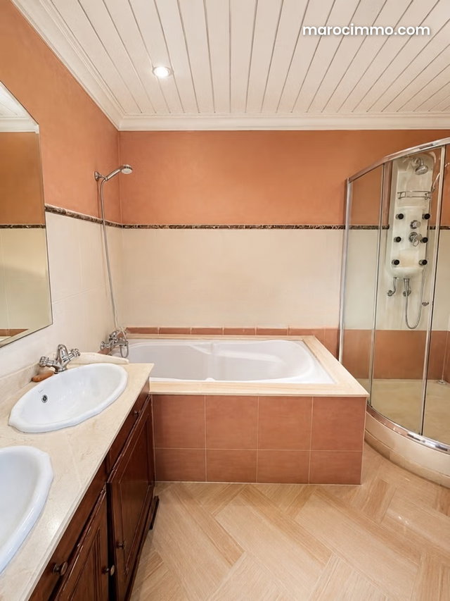 Appartement 3 Chambres à Louer à Racine — 5