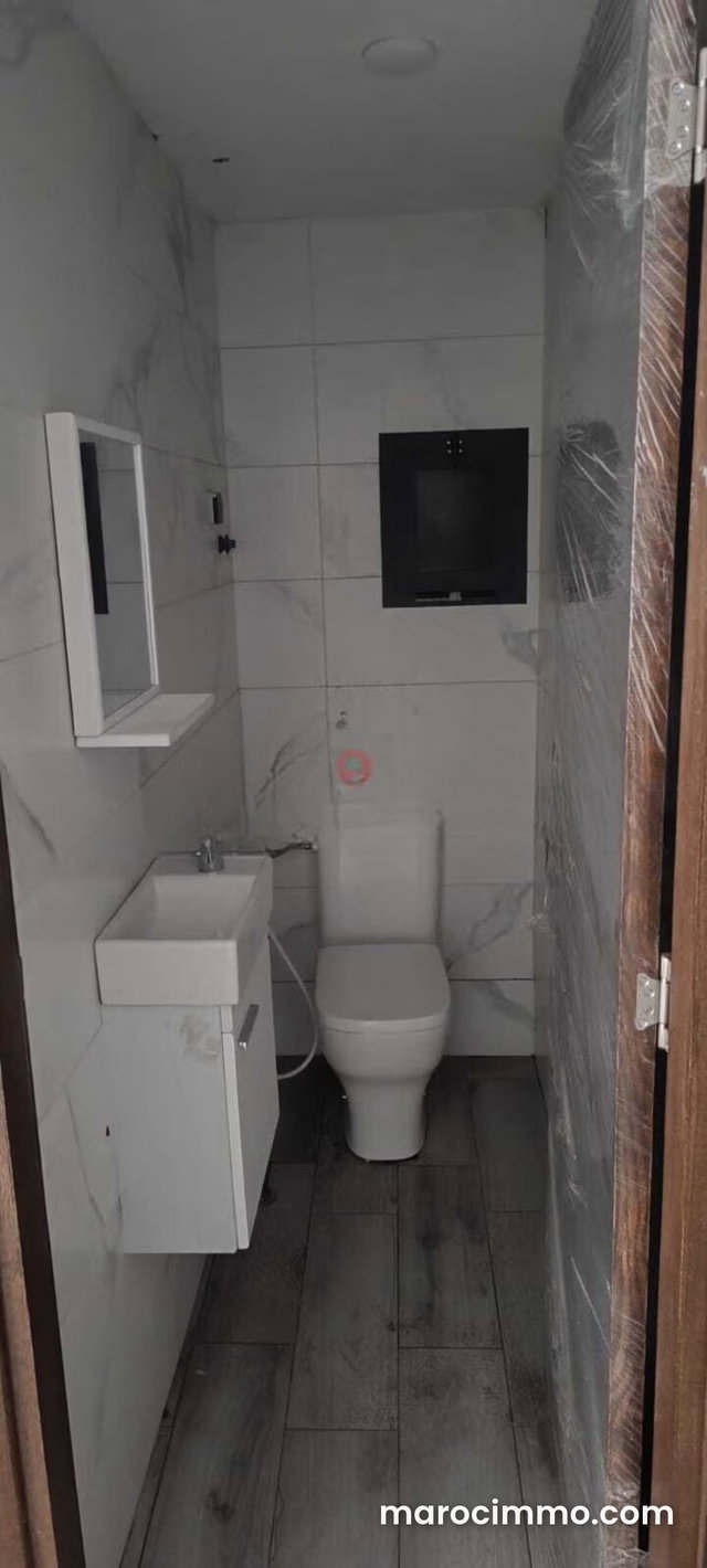 Office for Rent in City Center — 3